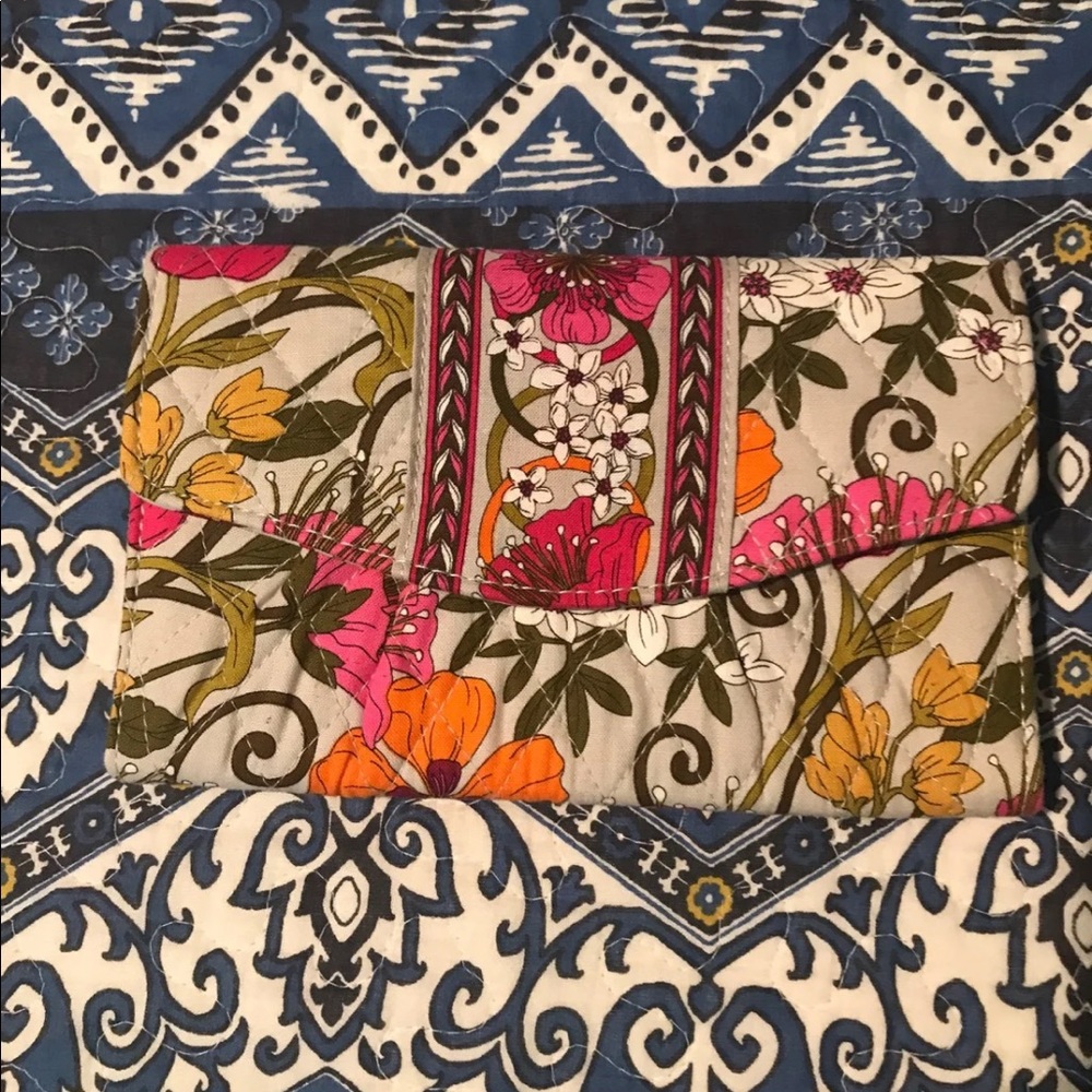 vera bradley wallet